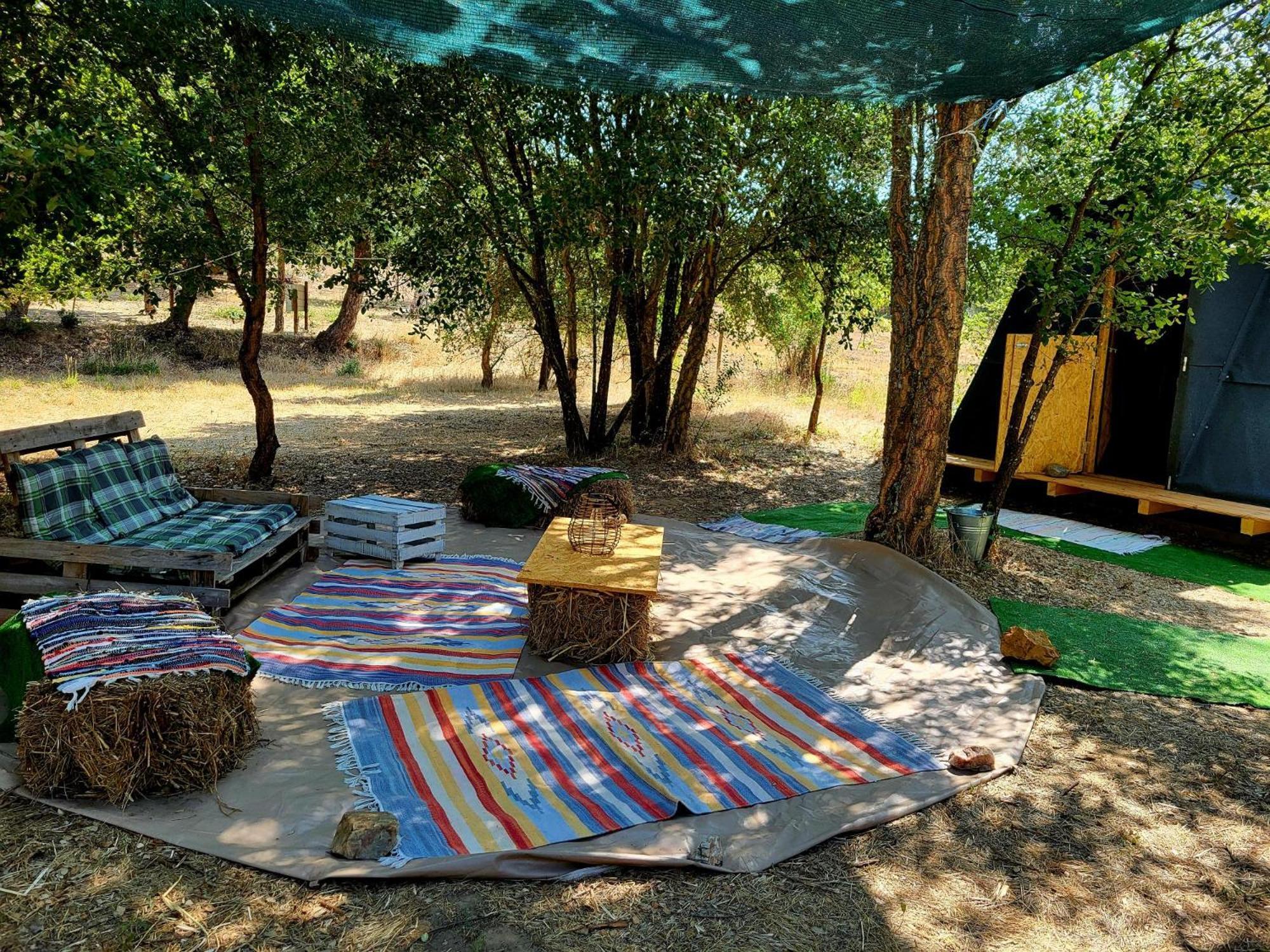Tenda
